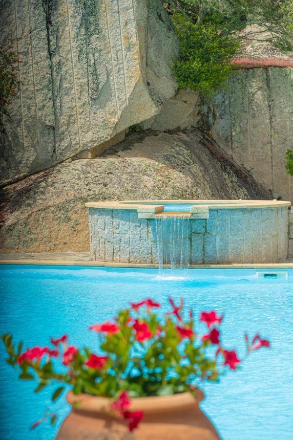 Paghe Eco Luxury Experience Hotel Buddusò Екстериор снимка