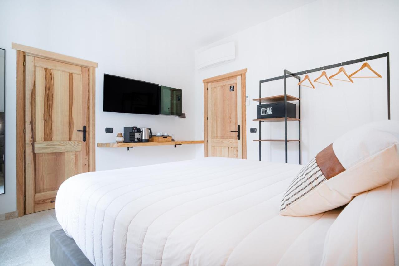 Paghe Eco Luxury Experience Hotel Buddusò Екстериор снимка