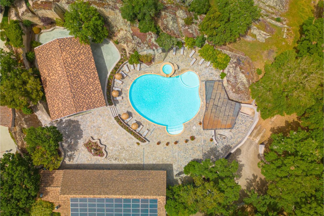 Paghe Eco Luxury Experience Hotel Buddusò Екстериор снимка
